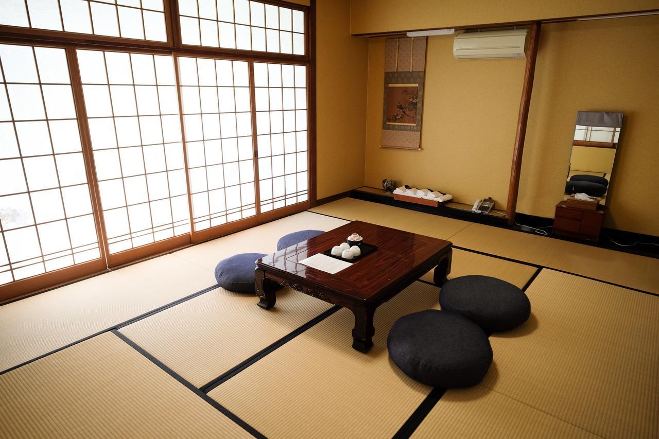 Kotobuki Global Inn Saga Exterior foto